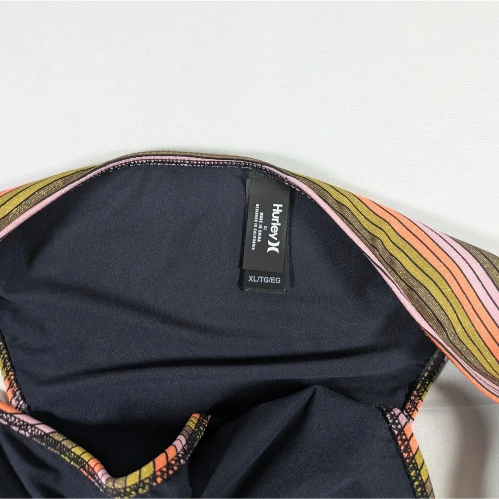 Hurley nwt cheeky